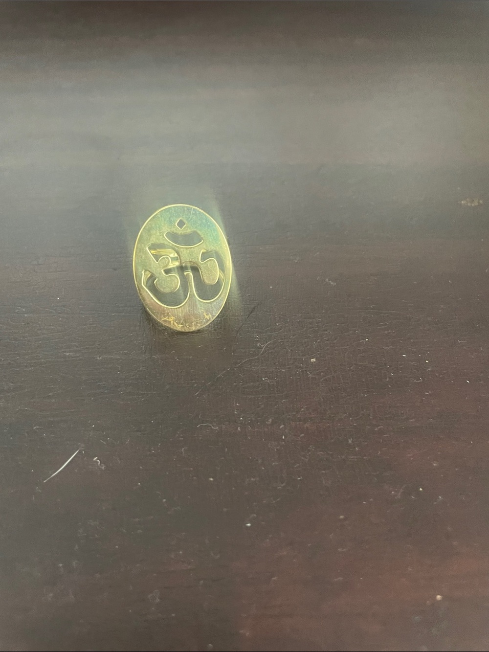 ‘Om’ ring gold plated